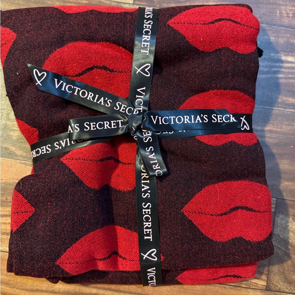 Victoria's Secret Lip Print throw blanket